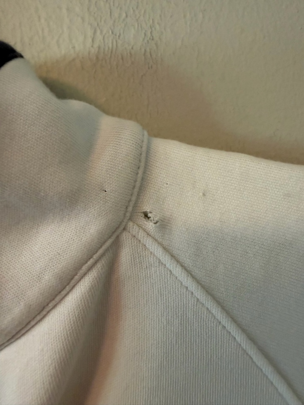 Magnolia Lane Masters White 1/4-Zip Pullover Sweater with Navy Trim - Picture 4 of 6